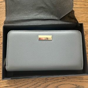 Hugo boss wallet, new!